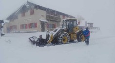 Leto sa skončilo: Alpy zasypal sneh, už by sa dalo aj lyžovať