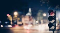 Na semafore by mohla pribudnúť ďalšia farba. Vedci navrhujú bielu