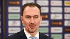 Padli verdikty. Miroslav Šatan informoval, či si na MS zahrajú Erik Černák a Martin Fehérváry