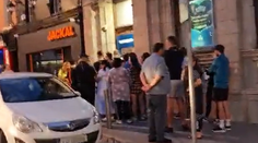 VIDEO: Bankomaty v Írsku pre chybu vydávali viac peňazí. Okamžite nastala davová psychóza