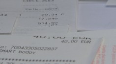 Biznis s nízkymi daňami: Podnikatelia kupujú na internete bločky za benzín či materiál