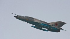 V Rumunsku sa zrútila stíhačka, pilot je v bezvedomí