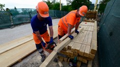 Existujú iba tri odvetvia, kde rastú zárobky rýchlejšie, ako sa zdražuje