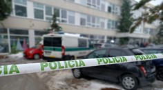 Výhražné emaily mala posielať do školy v Banskej Bystrici žena. Sudkyňa predbežne rozhodla o jej väzbe