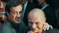 Zomrel herec Burt Young (†83), ktorého preslávila nezabudnuteľná rola vo filme Rocky