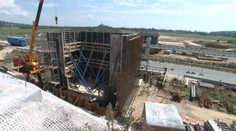 Jaguar Land Rover napriek brexitu u nás zostáva. Stavať začne koncom leta