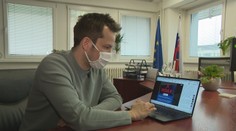 Jakub Goda už vyše štyri roky bojuje s hoaxami. S koronavírusovými má extra plné ruky