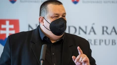 Aký bude rok 2023 z pohľadu chorobnosti? Hlavný hygienik Ján Mikas predpovedá, čo nás potrápi najviac