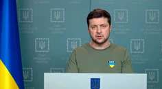Zelenskyj sa opäť emotívne prihovoril Ukrajincom: Okrem našej slobody nemáme čo stratiť