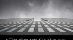 Akcie európskych bánk klesajú, môžu za to problémy v Credit Suisse