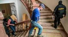 Súd rozhodol, že takáčovci pôjdu do väzby. Je medzi nimi aj známy advokát