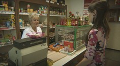 Navštívili sme obchod z čias socializmu. A dostali sme aj podpultový tovar