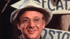 Zomrel nezabudnuteľný otec Mulcahy zo seriálu MASH