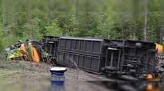 Vlak bez rušňovodiča prešiel asi päť kilometrov. Incident spôsobil obrovskú škodu