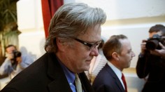 Trumpov hlavný poradca Bannon bol odvolaný z Rady pre národnú bezpečnosť