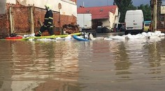 Moravu a južné Čechy zasiahli silné búrky. Lejaky narobili poriadnu škodu