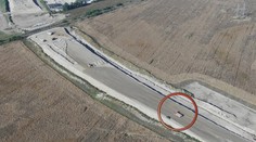 Máme výsledky analýzy zeminy pod obchvatom D4 a R7. Našli tam neuveriteľný bordel