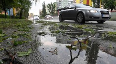 Výstraha SHMÚ: Od nedele poobedia hrozí na mnohých miestach Slovenska dážď