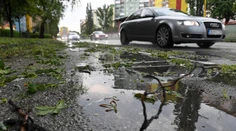 Výstrahy druhého stupňa: Na Slovensko mieri výdatný dážď