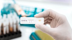 Česko hlási výskyt nového variantu koronavírusu. Masívne sa už šíri v Británii