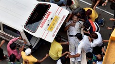 Pod troskami zrúteného nadjazdu v Indii už nie je nikto živý