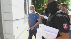 Do väzby ide muž, ktorý pred takmer rokom brutálne dobodal kamaráta