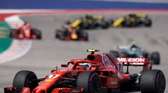 F1: Räikkönen víťazom Veľkej ceny USA, Hamilton si na majstrovské oslavy musí počkať