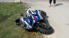 Motorkári zväčša ťahajú za kratší koniec. Tentoraz však zabíjal 18-ročný motocyklista