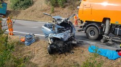 Smrteľná nehoda pri Soroške: Zrážku s kamiónom neprežila vodička auta (†32)