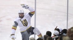Útočník Vegas Golden Knights má na chrbte vytetovaný slovenský dvojkríž