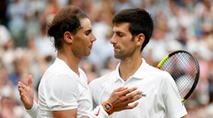 Nadal sa odhlásil z turnaja v Paríži, na tenisový trón sa tak vráti Djokovič