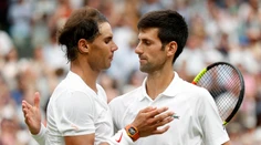 Nadal sa odhlásil z turnaja v Paríži, na tenisový trón sa tak vráti Djokovič
