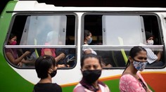 Hlad sa zmocnil ľudí. Vo Venezuele na protest rabovali obchody