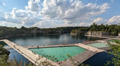 Navštívili sme unikátne kúpalisko neďaleko slovenských hraníc. Prírodný raj je úplne zdarma