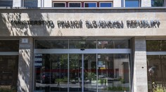 Opatrenie, aké tu nebolo roky. Opozícia tvrdí, že vláda vraj potichu zvažuje zvýšenie DPH, premiér to odmieta