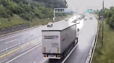 Video: Nočná mora všetkých vodičov, dôchodkyňa na diaľnici v protismere