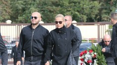 Utrápená Dara na pohrebe najlepšej kamarátky. Oporou jej bol Rytmus