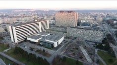 V košických nemocniciach je kritická situácia. Covidové lôžka sa míňajú a zdravotníci tiež