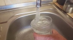 Znečistenie vody v Kalnej nad Hronom: Po roku sa objavili informácie, kto môže byť zodpovedný