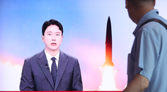 KĽDR úspešne otestovala novú balistickú raketu
