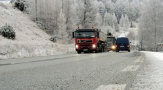 Ľad, sneh aj jazyky: Na týchto úsekoch si dávajte pozor!