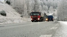 Ľad, sneh aj jazyky: Na týchto úsekoch si dávajte pozor!