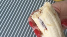 Žena si kúpila v známom obchode banány. Chuť ju ale rýchlo prešla