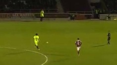 VIDEO: Hráč zapojil do hry usporiadateľa, ten jeho skvelú prihrávku "nespracoval"