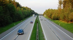 Českí poslanci povolili zvýšenie rýchlosti na diaľniciach