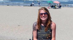 Žena spadla pod vlak a prišla o nohy. Týmto všetkým vytrela zrak