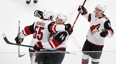 VIDEO-NHL: Pánik strelil jediný gól Arizony pri vysokej prehre so Chicagom