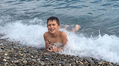 Pre otca a syna to bola vysnívaná dovolenka na Francúzskej riviére. Obaja zomreli