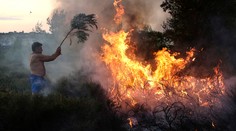 Lesné požiare v Grécku sú pod kontrolou, nebezpečenstvo však pretrváva