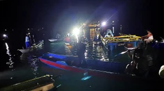 V Indonézii sa potopil preplnený trajekt. O život prišlo 15 ľudí, ďalších 19 je nezvestných